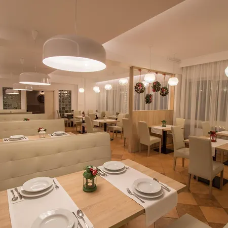 Arga 公寓式酒店 Piwniczna-Zdroj